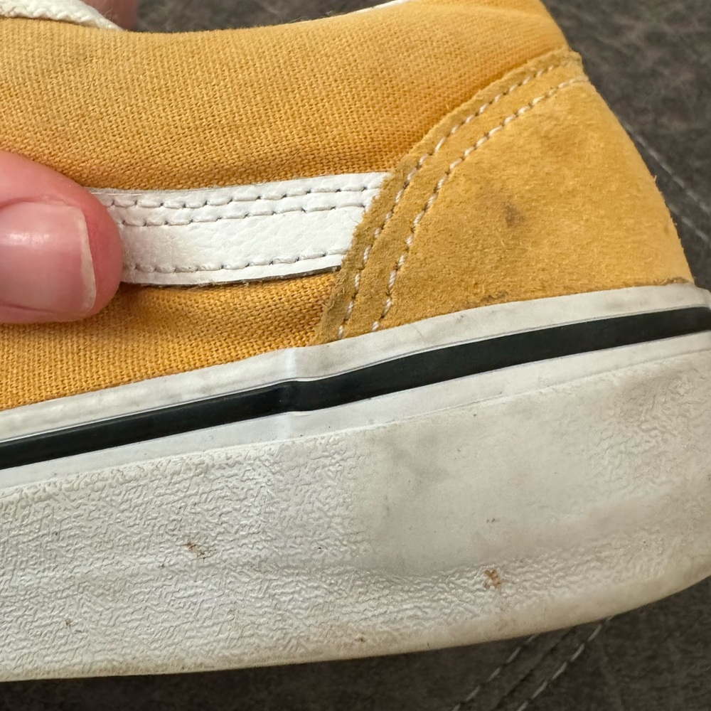 Yellow Vans Old Skool - Picture 5 of 8